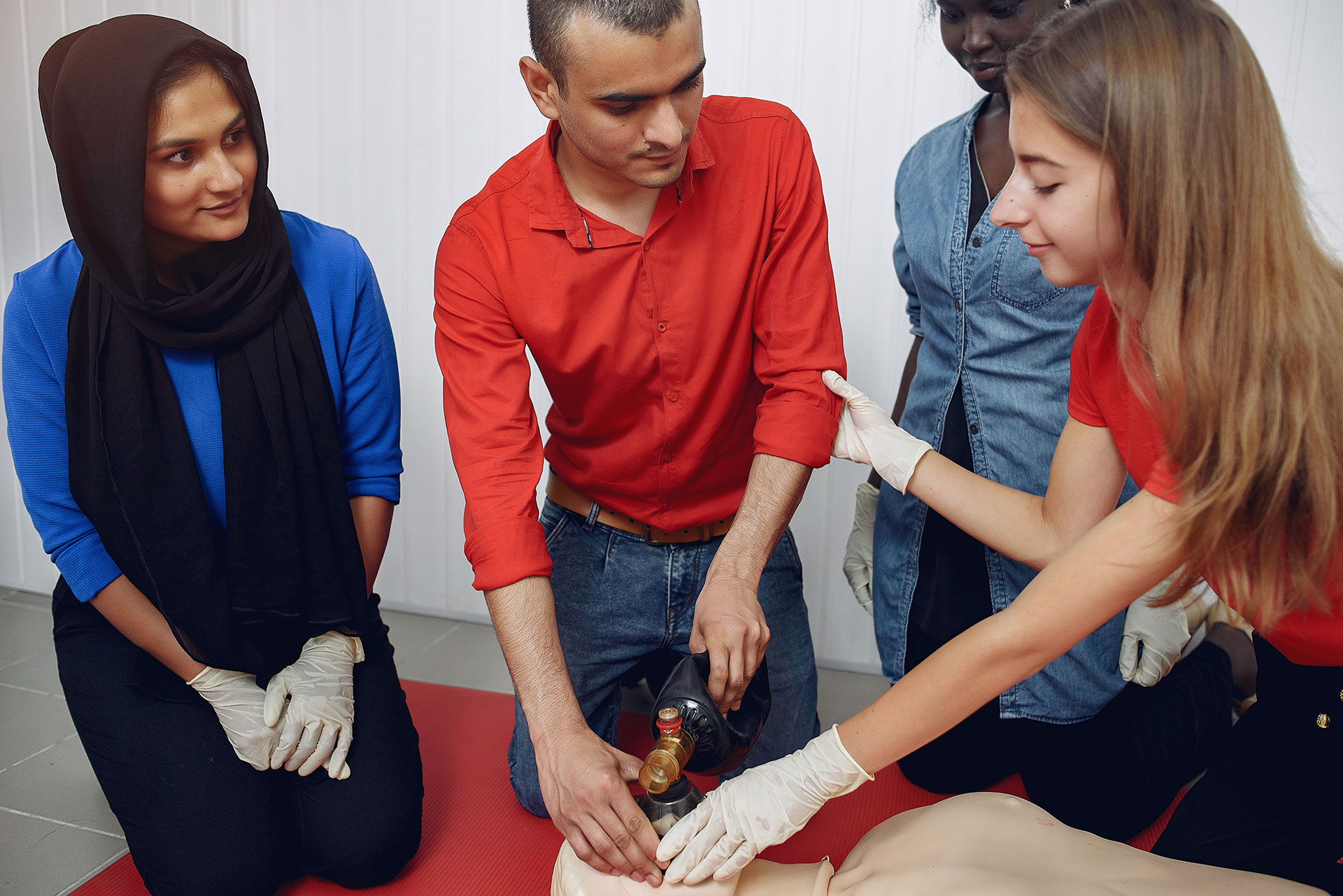 STANDARDS-FIRST-AID-INTERMEDIATE-INSTRUCTOR